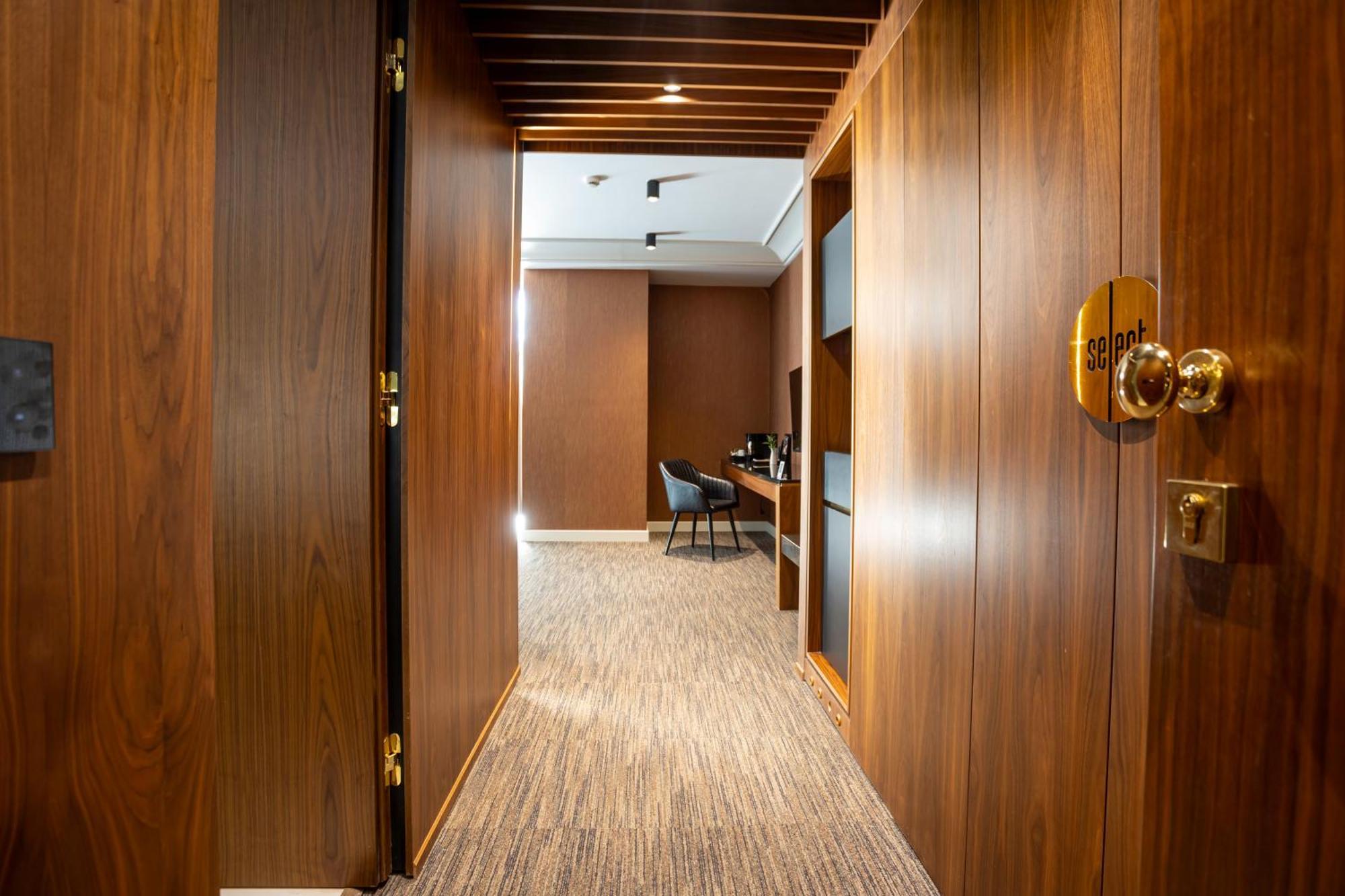 Select Hill Resort Linze Εξωτερικό φωτογραφία
