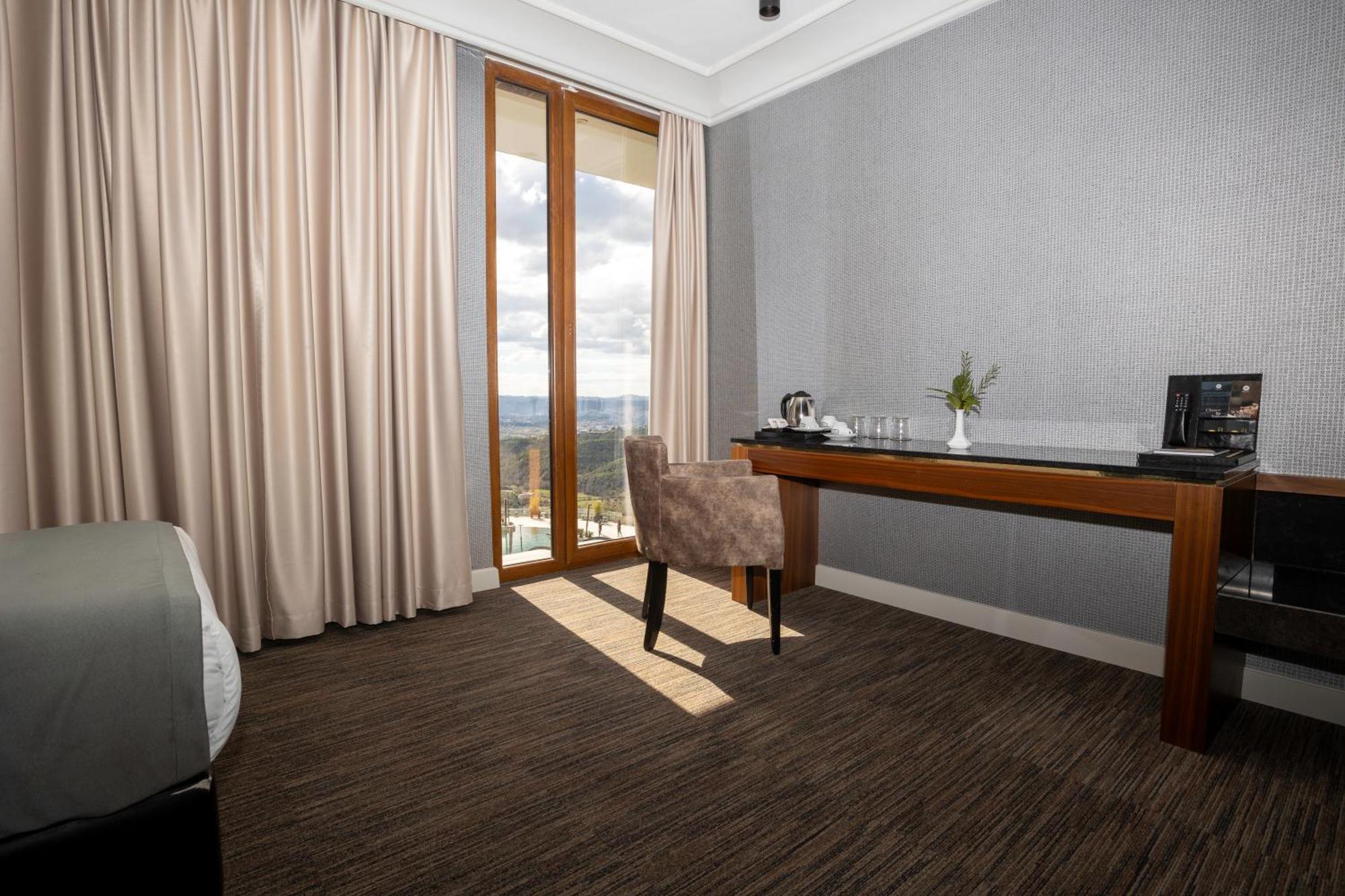 Select Hill Resort Linze Εξωτερικό φωτογραφία