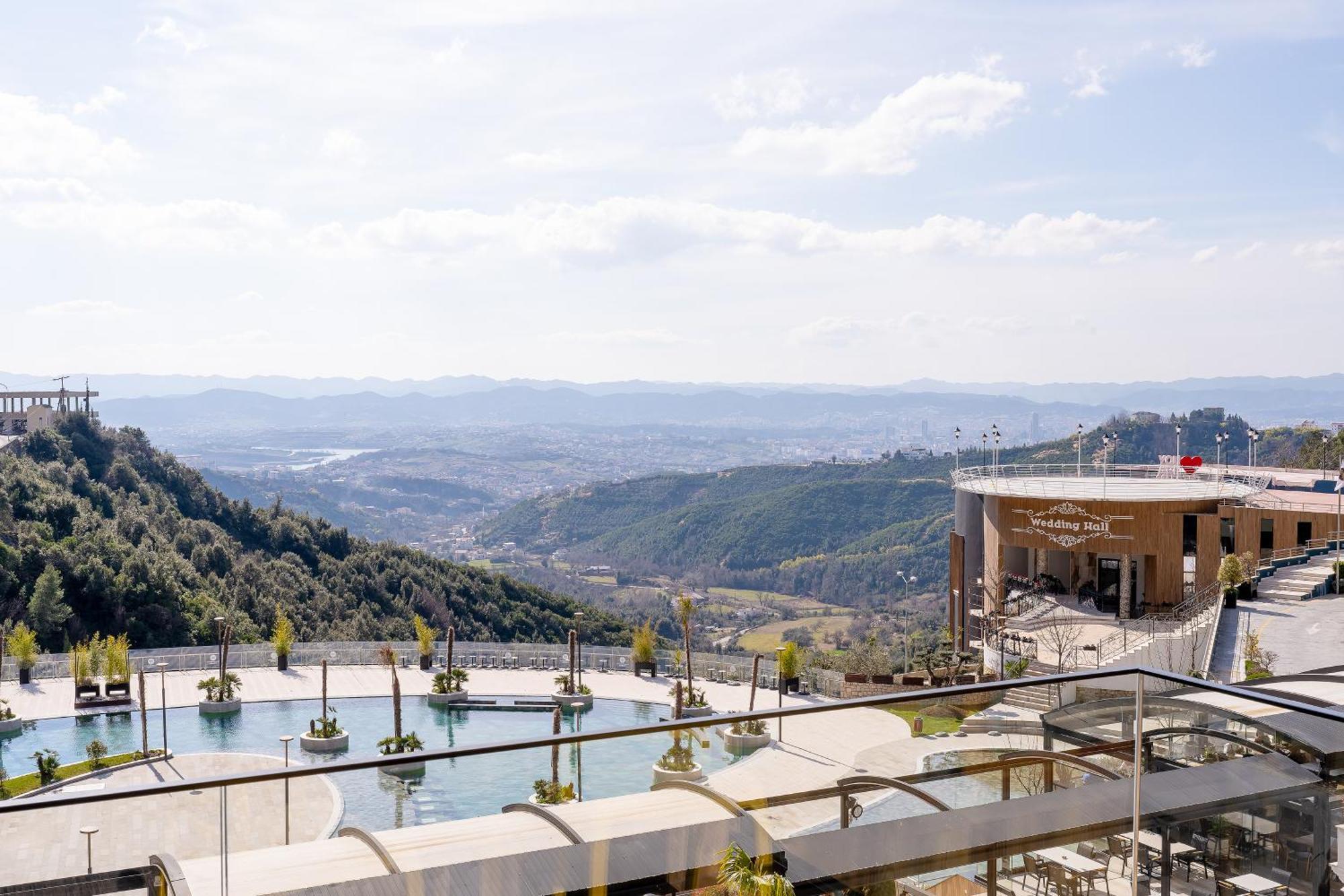 Select Hill Resort Linze Εξωτερικό φωτογραφία
