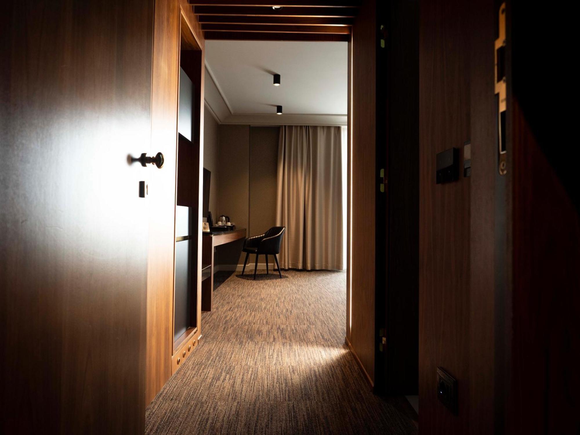 Select Hill Resort Linze Εξωτερικό φωτογραφία