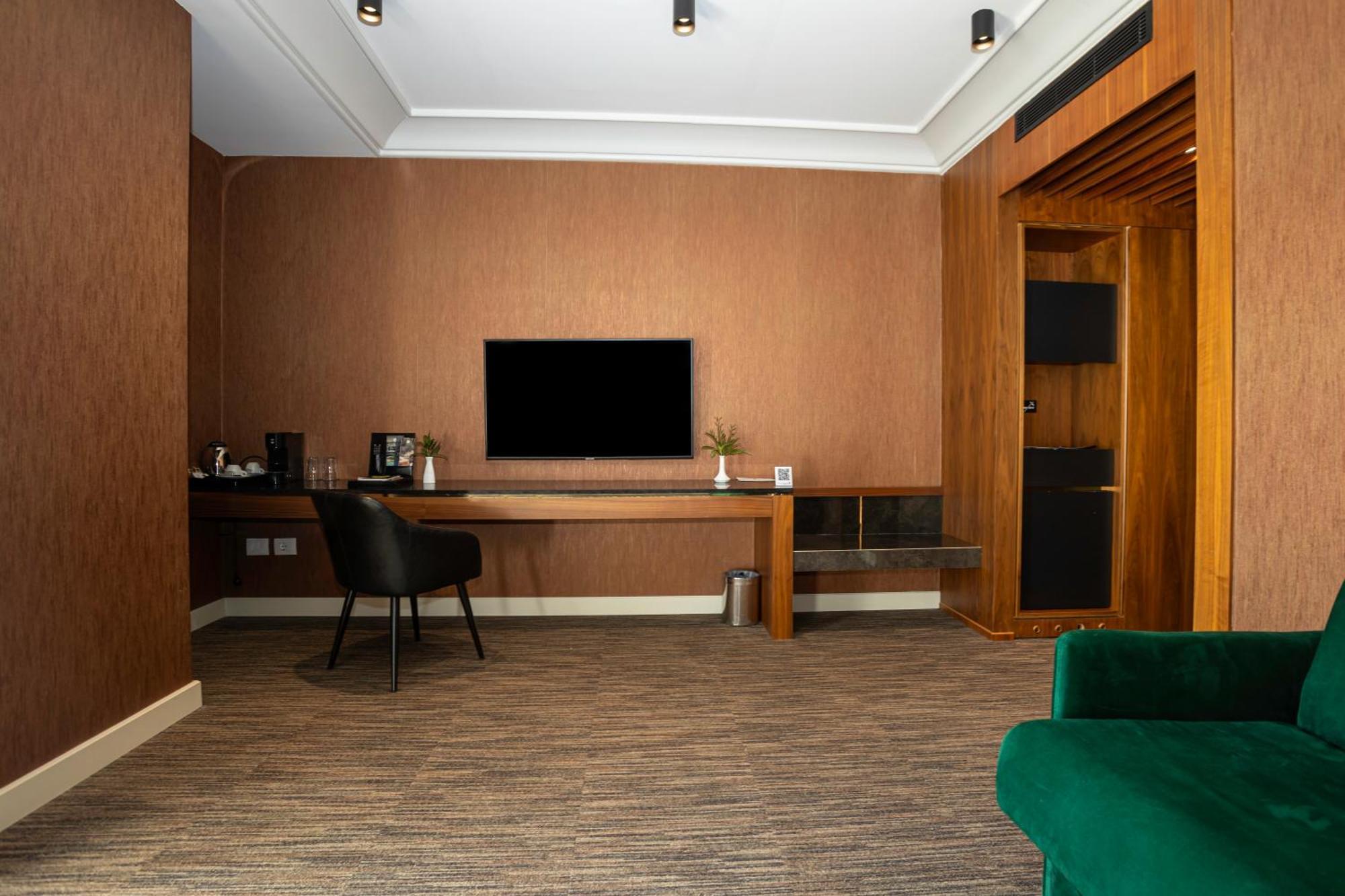 Select Hill Resort Linze Δωμάτιο φωτογραφία