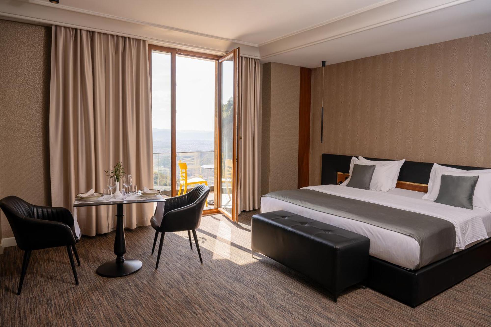 Select Hill Resort Linze Εξωτερικό φωτογραφία